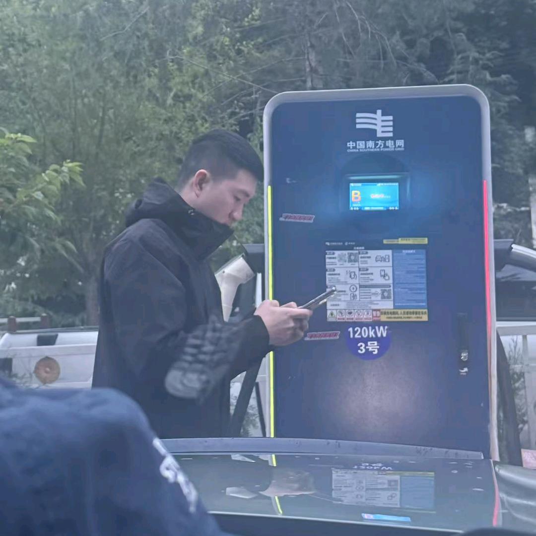芭提雅足道小杰