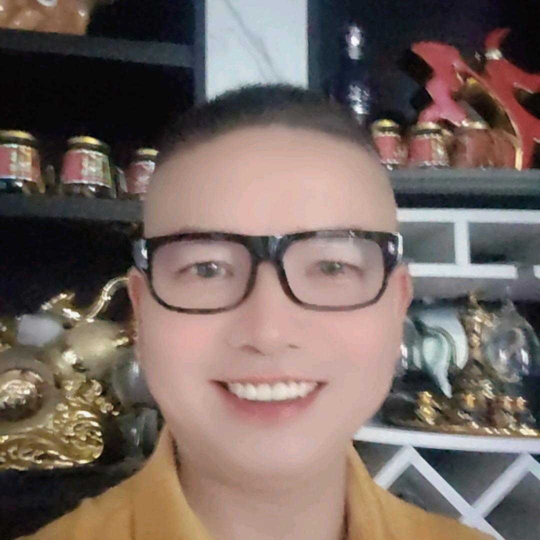 叶宋友木工装修竹木纤维板 联系我可优惠，