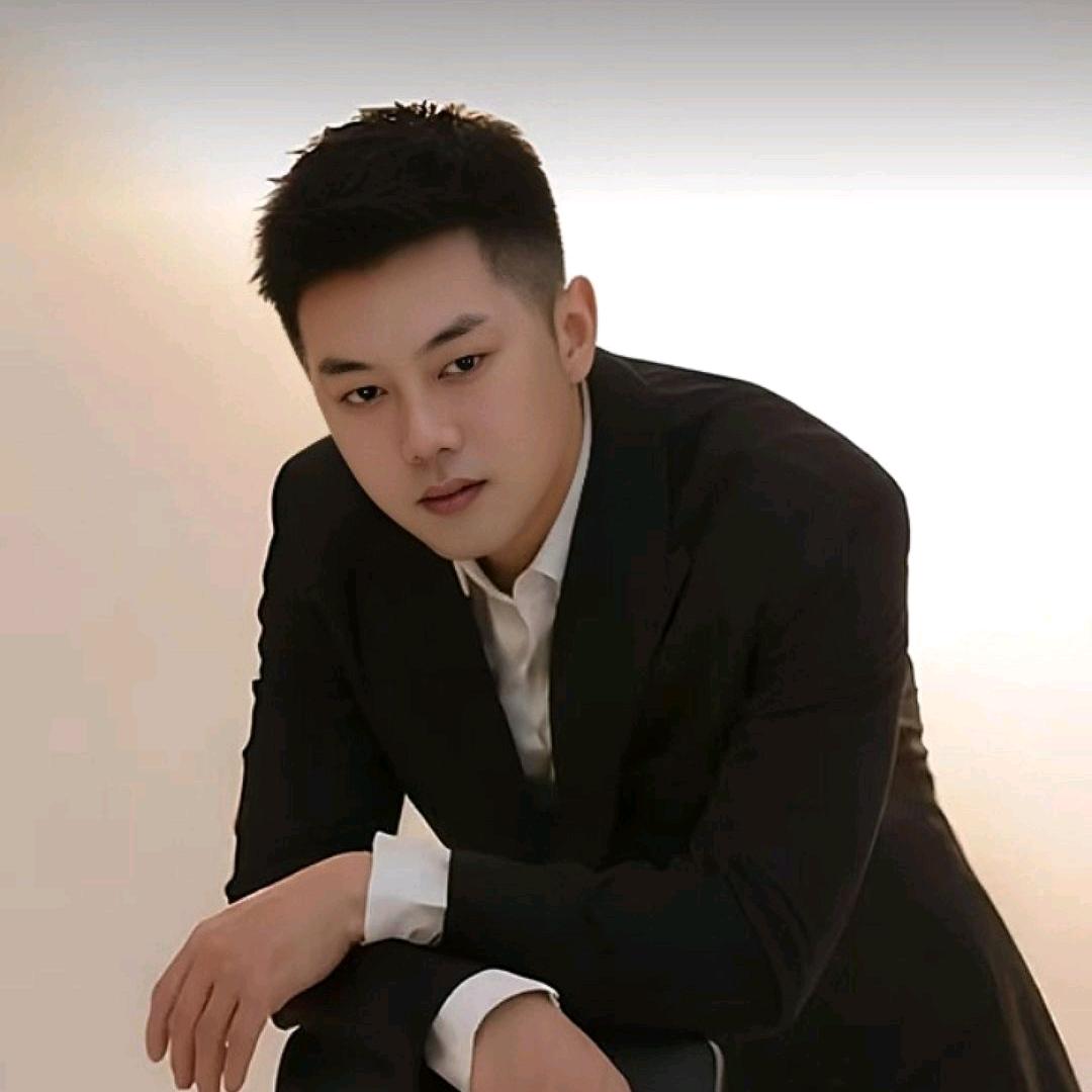 一路钱行，向钱看。