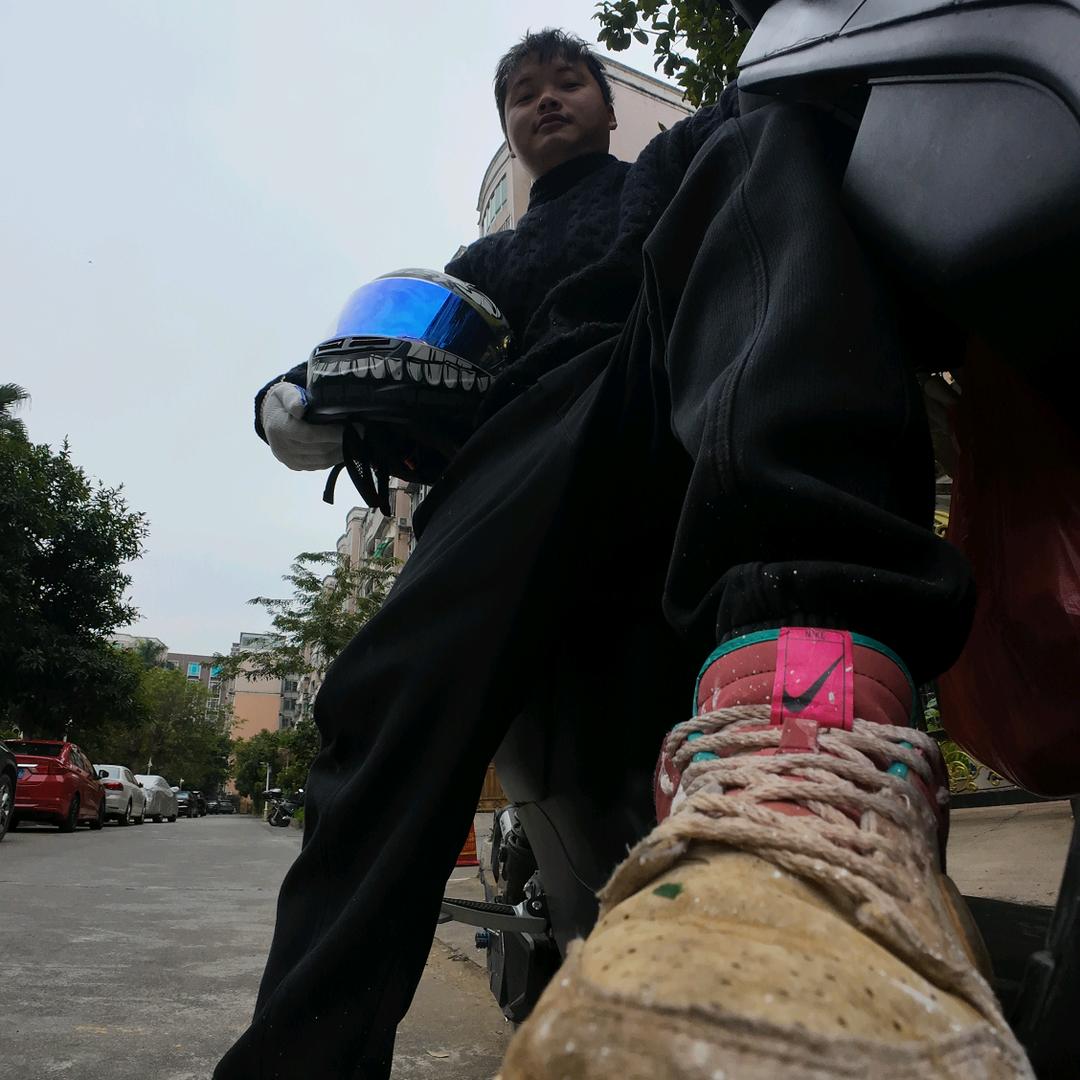 啊勇要发作vlog