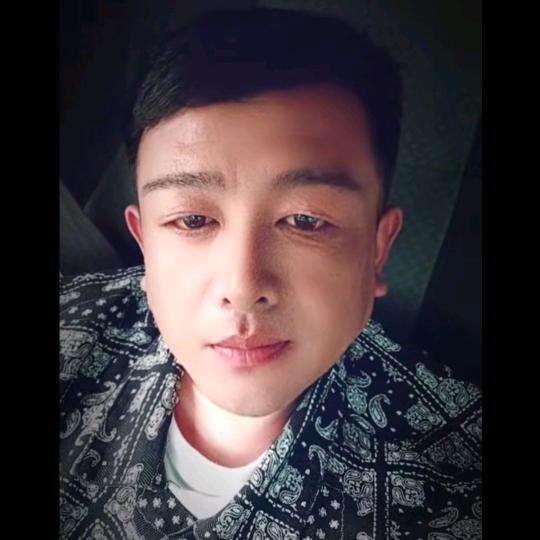 李拜天