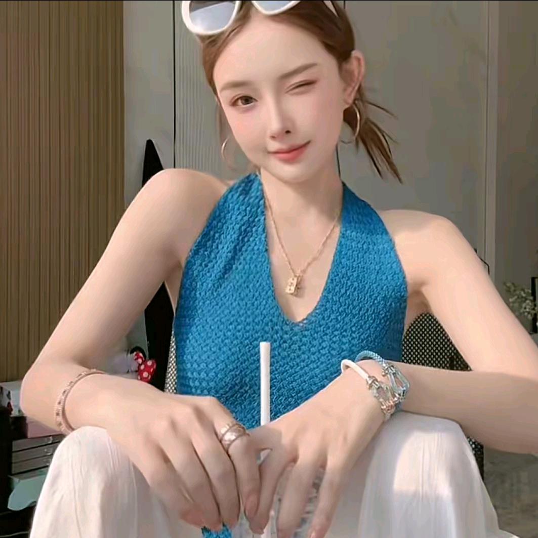 杨依姗（时尚穿搭）