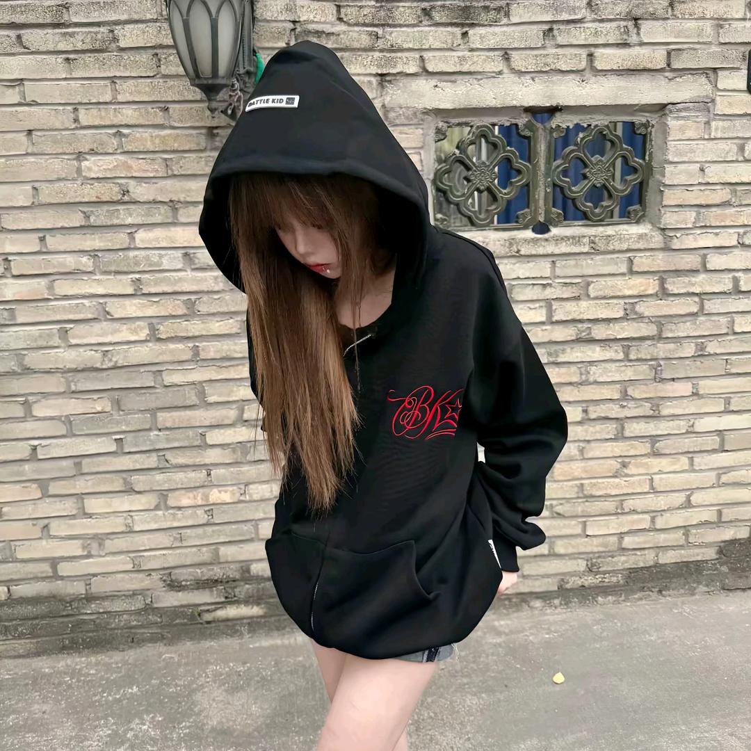 人脉欧皇.沈妤柔.