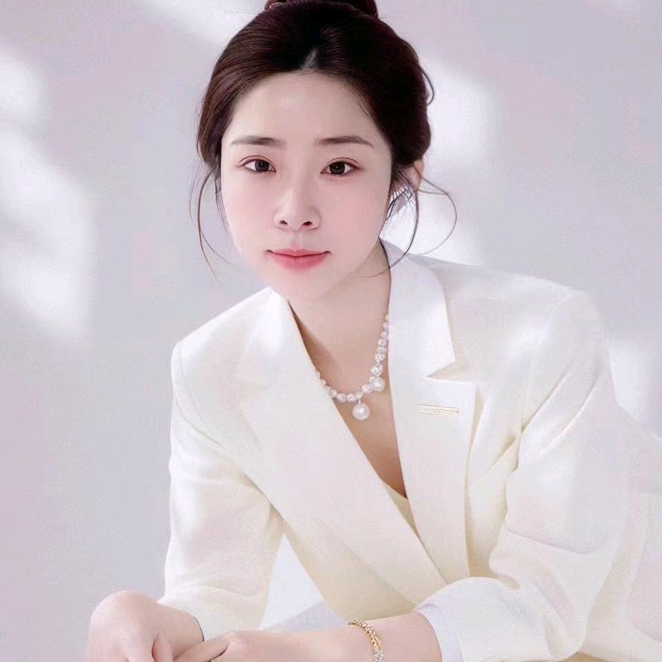 媚媚