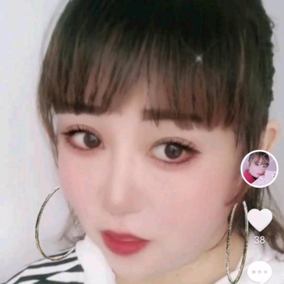 往事如烟随风荡