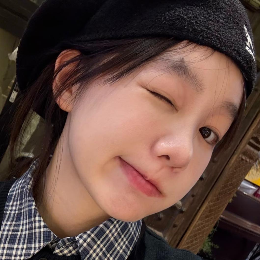 AA宇宙超级无敌动人可爱的青春美少女🐏