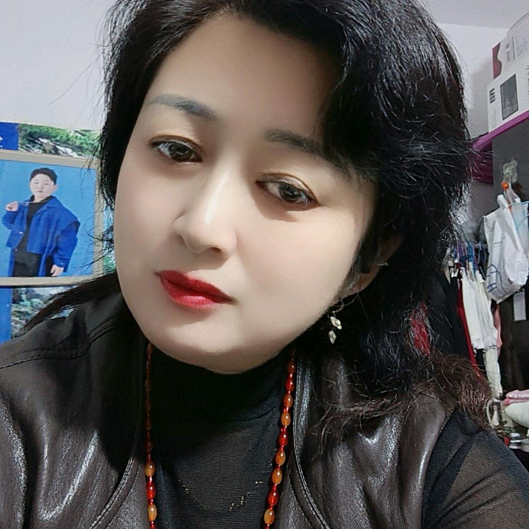 利萍酒歌小世界