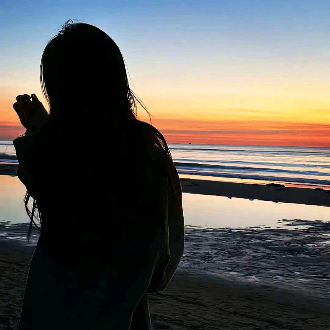 ꧔ꦿ蓝℘色ᝰ夏᭄ᩚ꯭ᩚ天