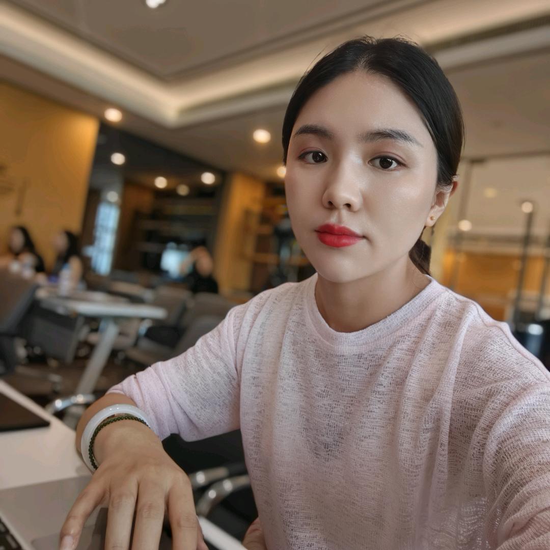 名嫒秀舍雅婷