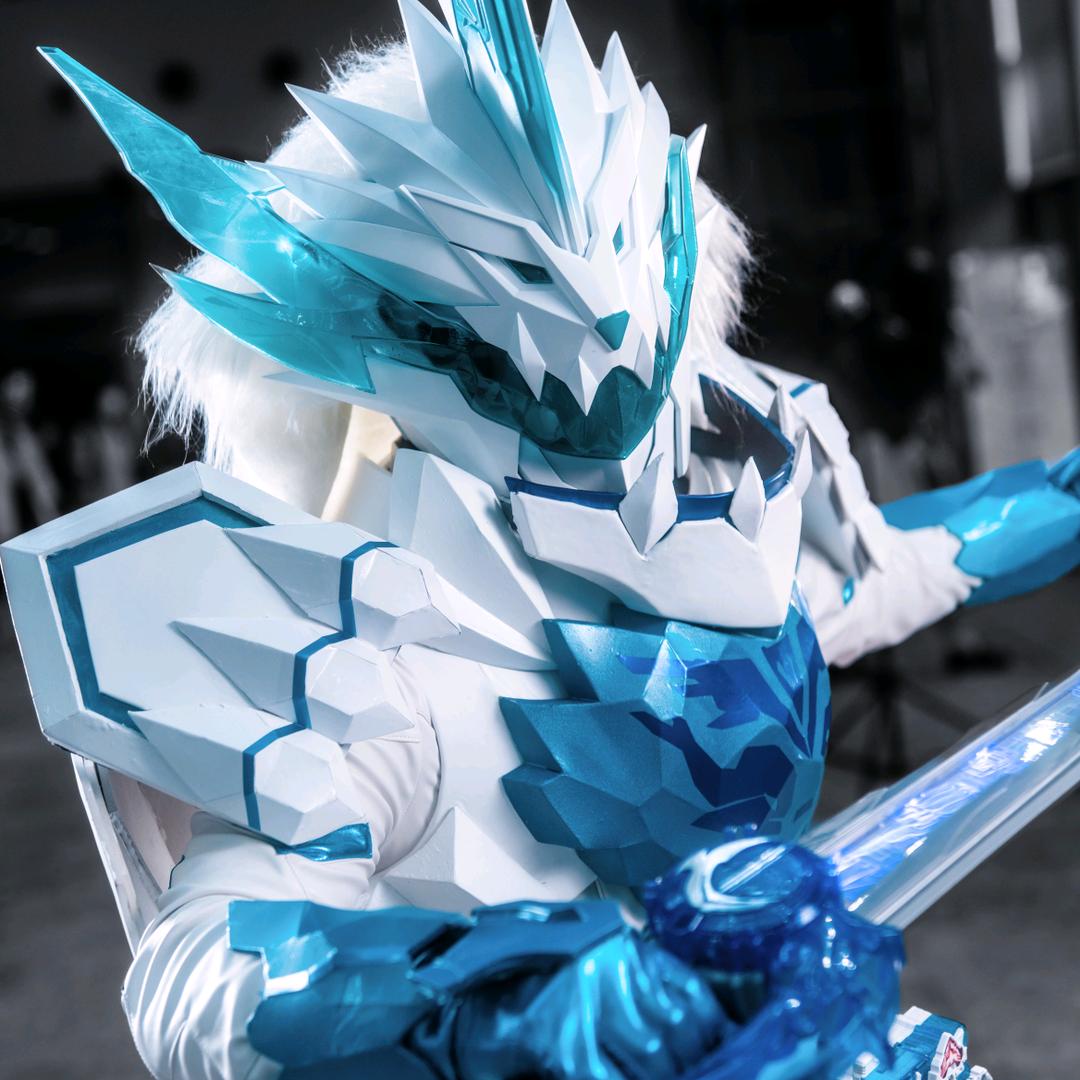 想看漫展的顾七