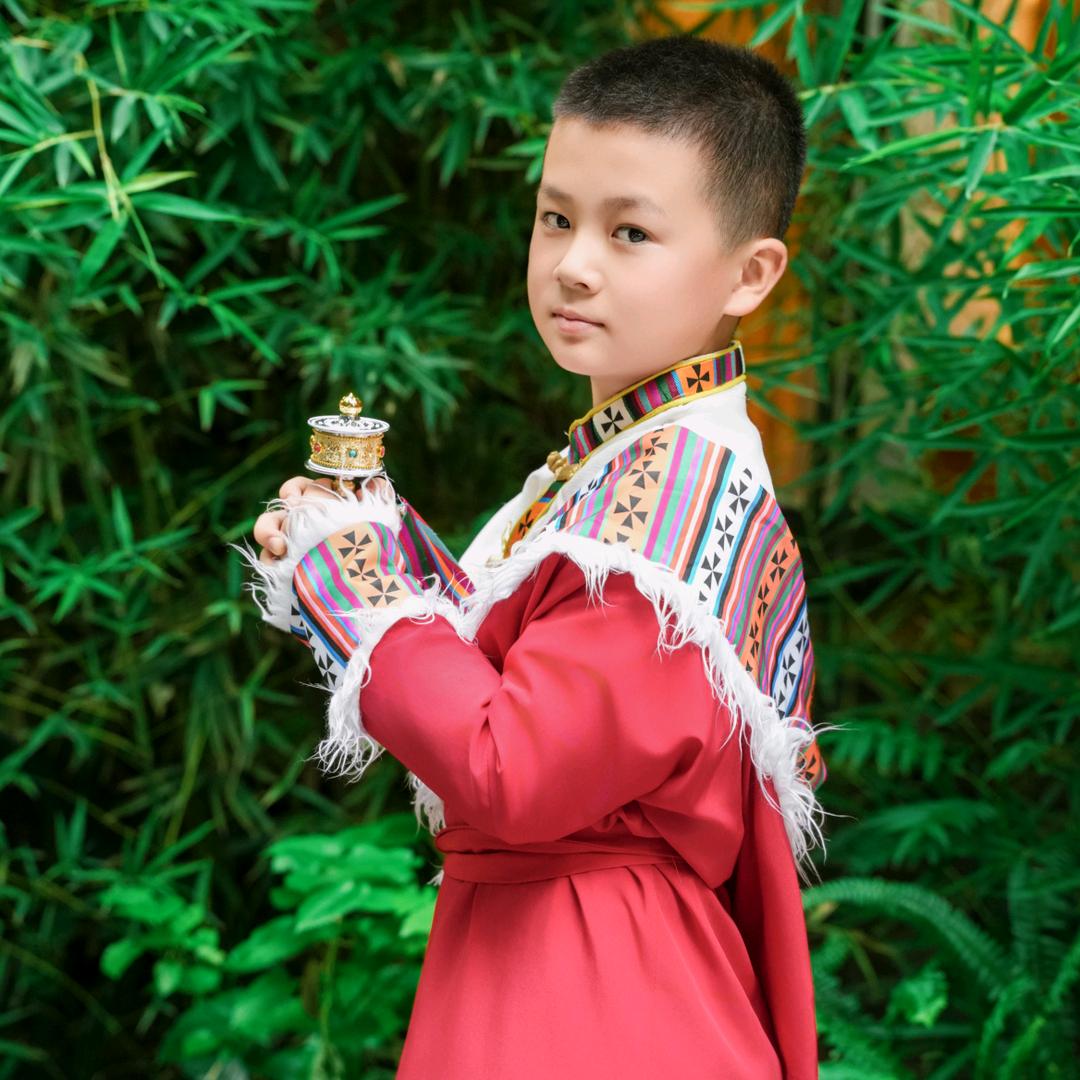 红黄蓝早教中心慧慧老师