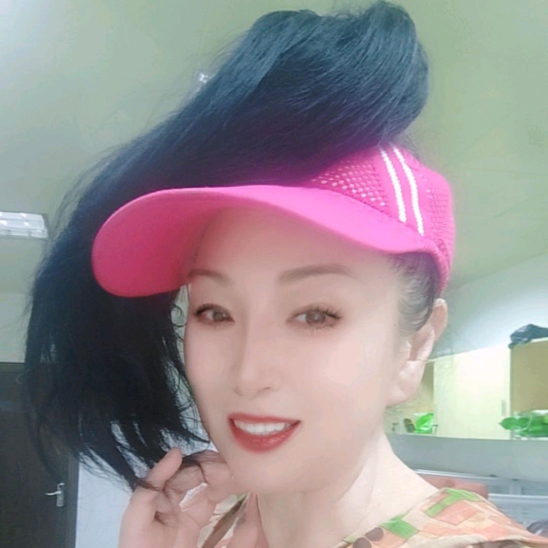 秋月高挂