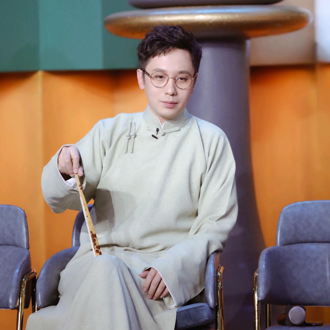 李鸣宇