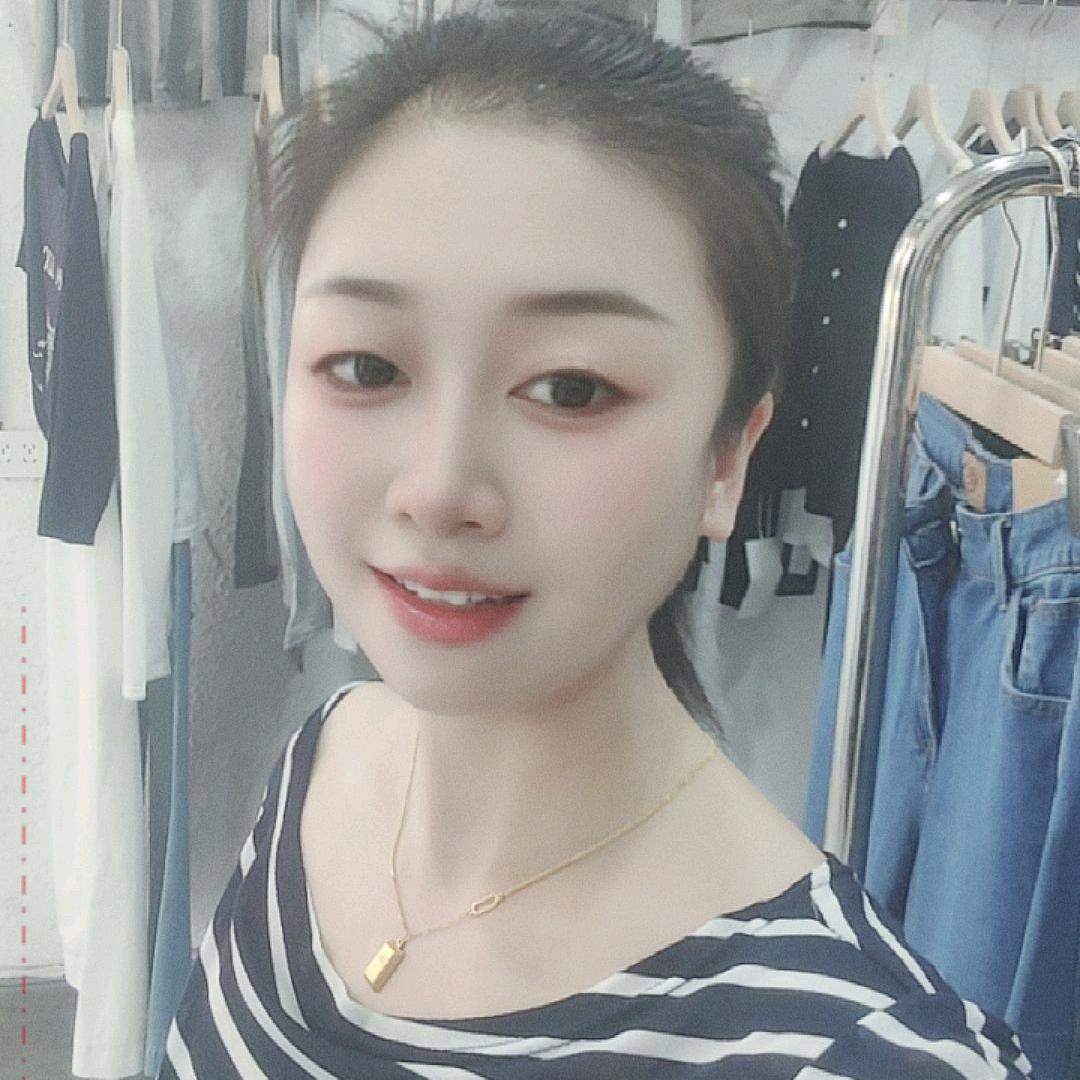 柚子家女装 荣荣