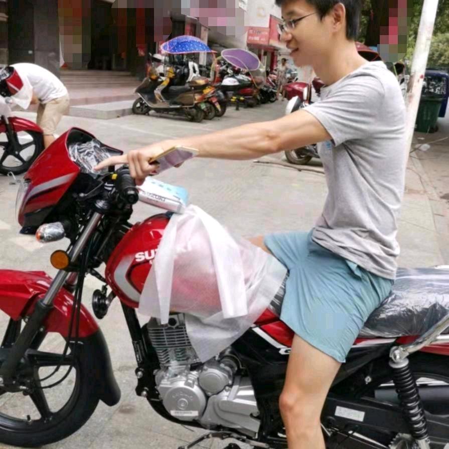 小小哥