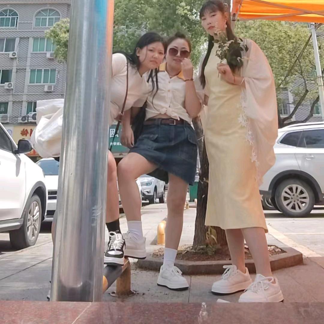 家有三个小公主