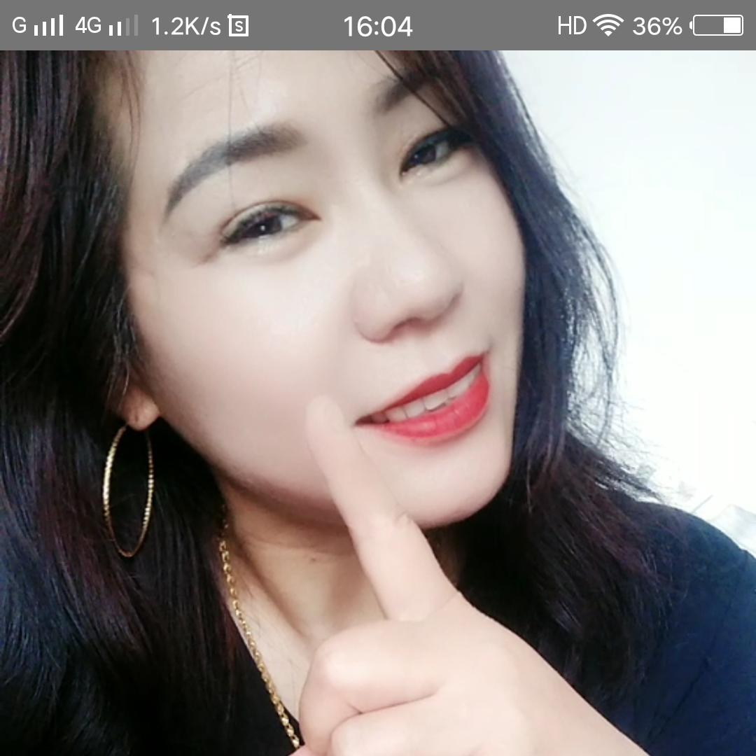 风中的女人