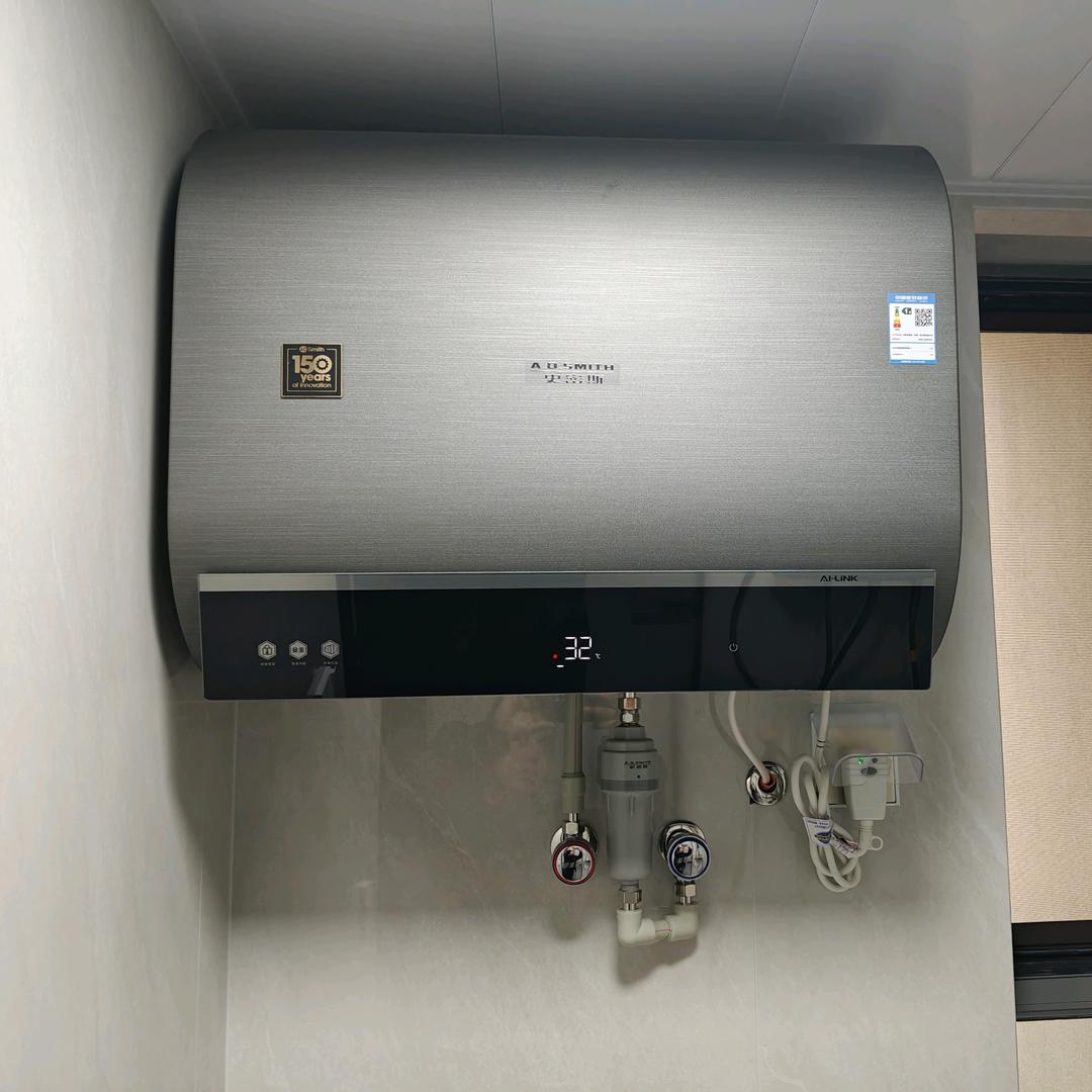 承德隆化A. O.史密斯，邢希伟