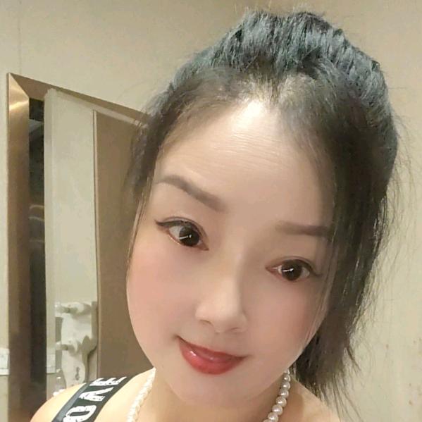 星星姐（每天738C唱歌🎤娱乐主播）