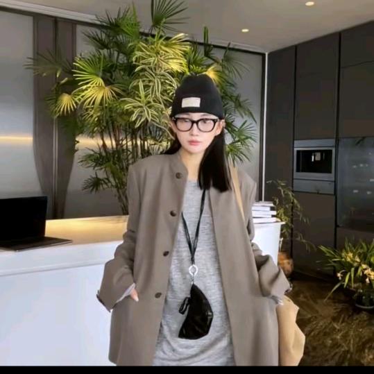 洛哥（随性穿搭）