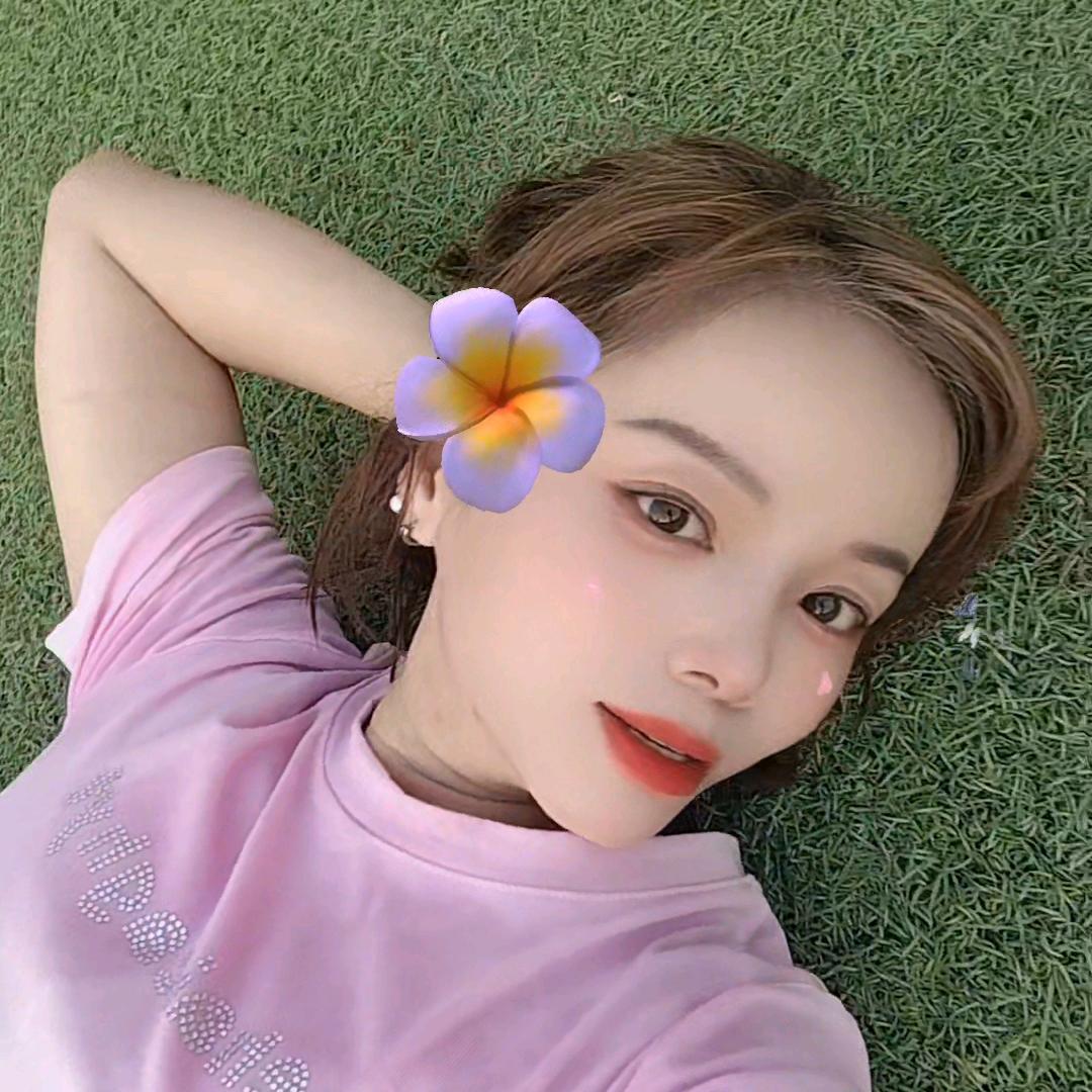 罗裙随风扬