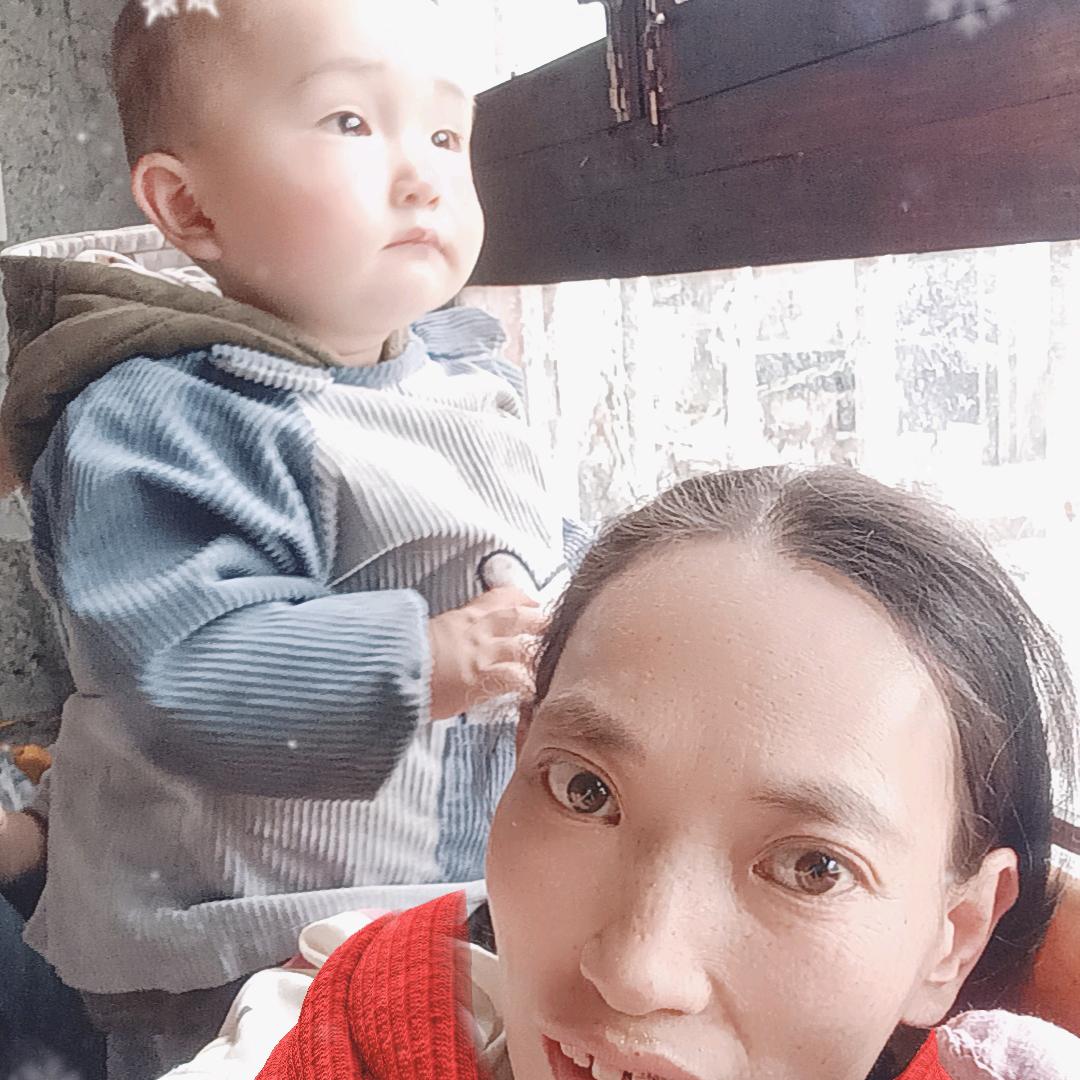 单身小妹一个人