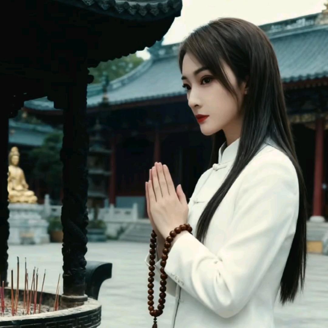 小晴晴🍃 ᥫᩣᰱᐤ