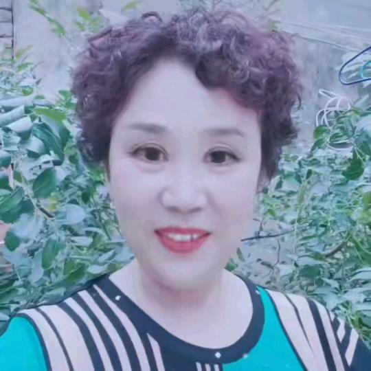 爱玩特效〈杨姐〉