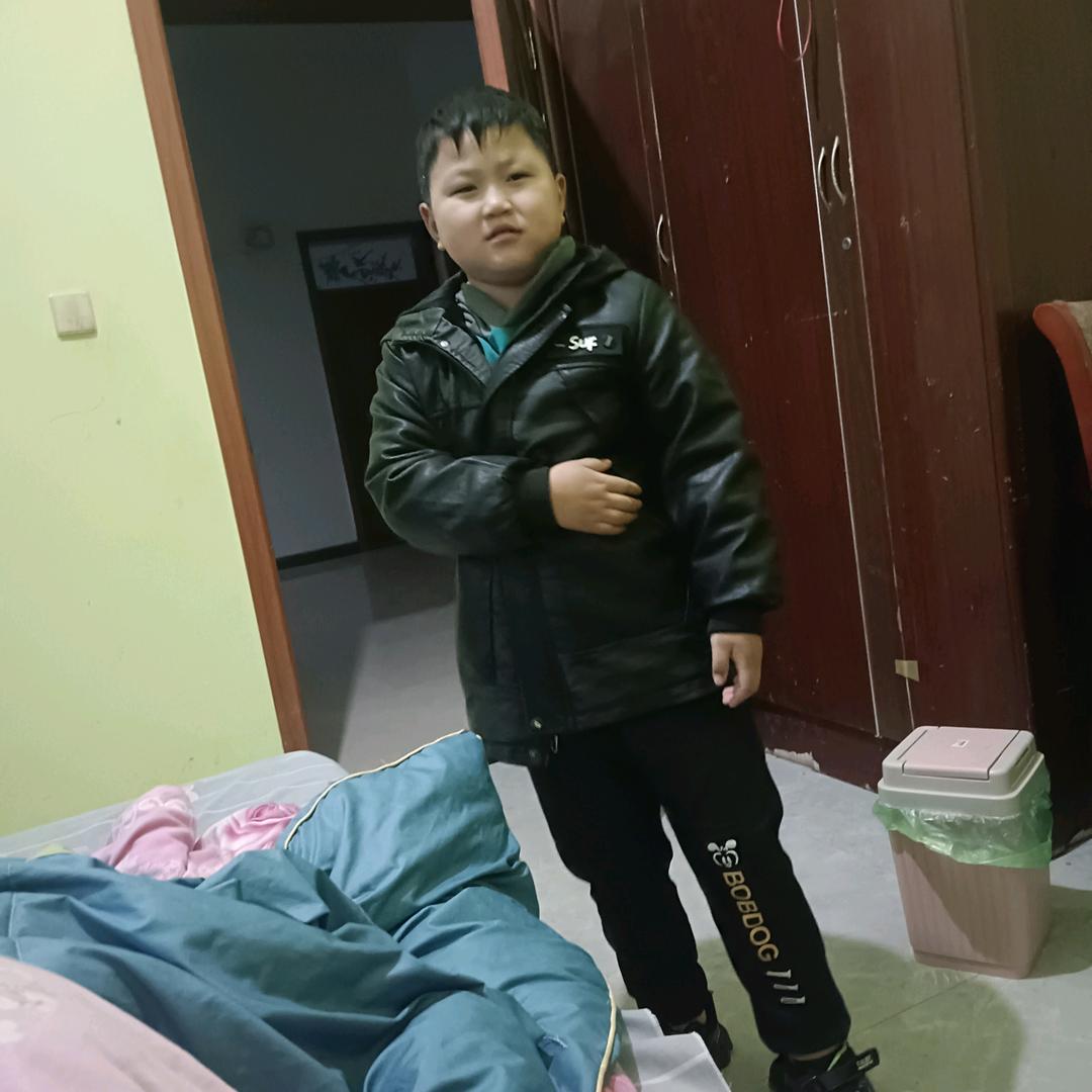钱丽