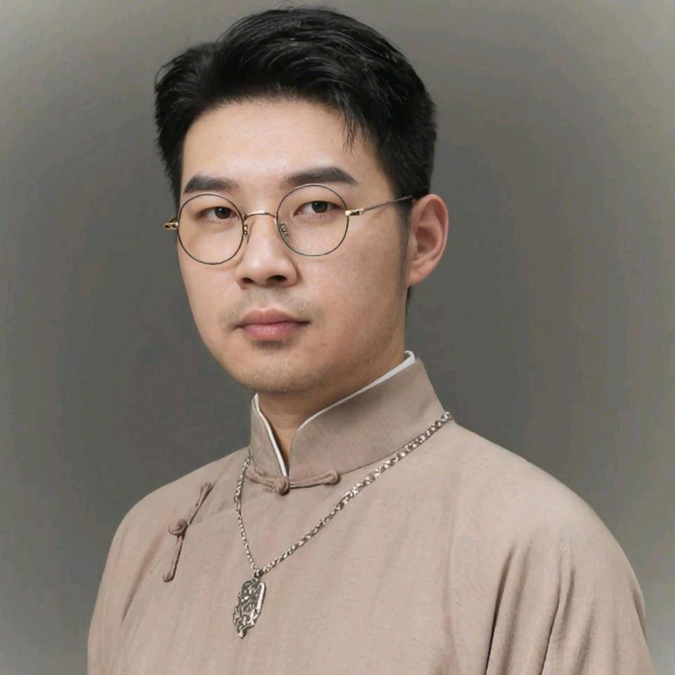 浩辰讲军事           （泓知堂