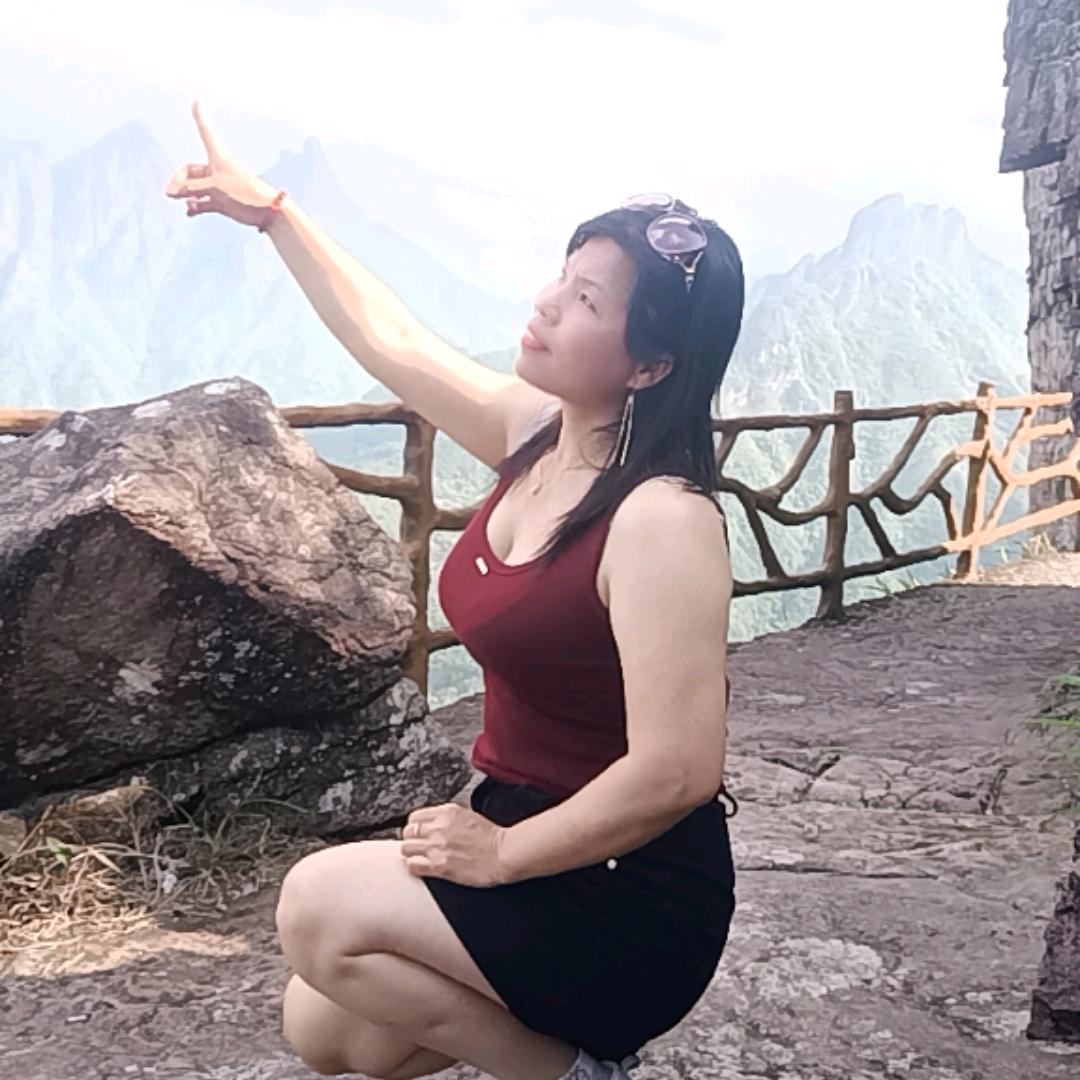 回忆只剩伤🌹