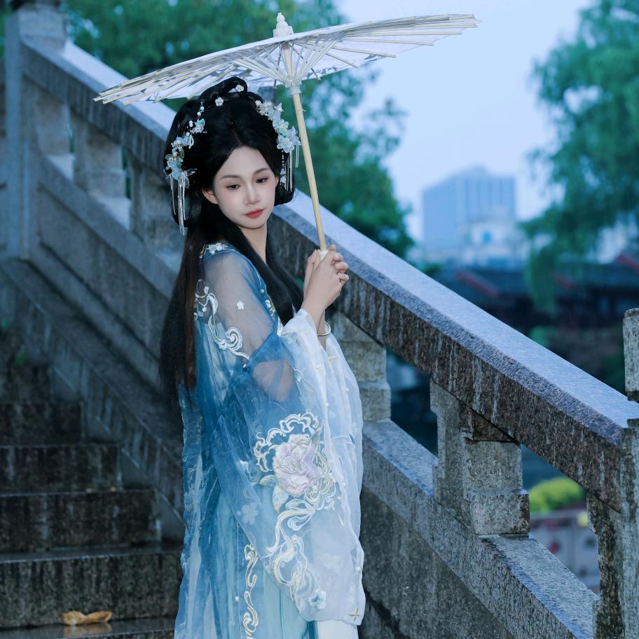 陈小