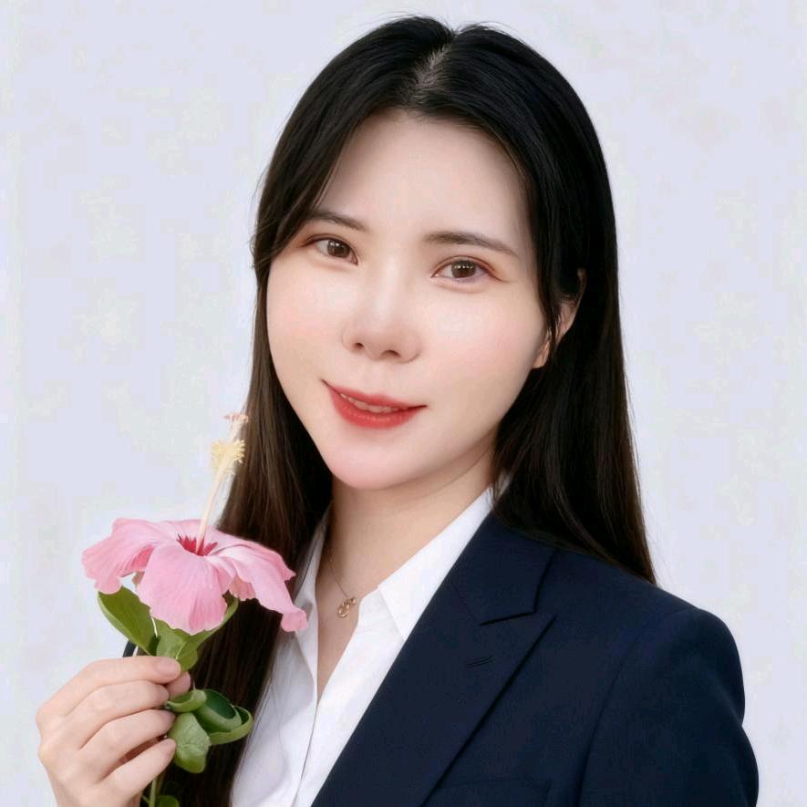 港新留学杨杨姐