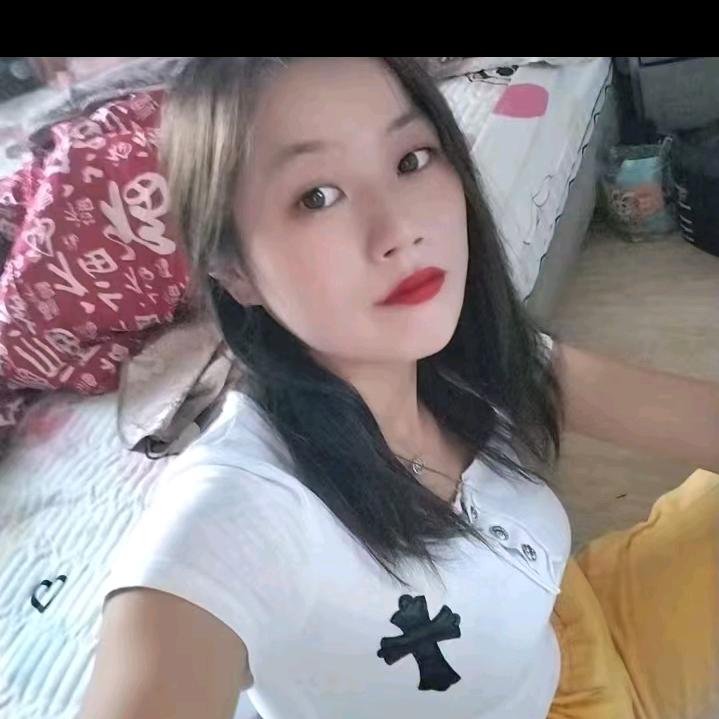 爱上了隔山的鸟，却又相遇在枫树湾