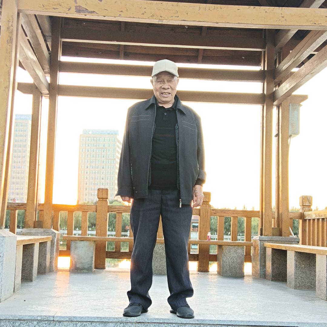 胡明金夏哈拉小区23拣