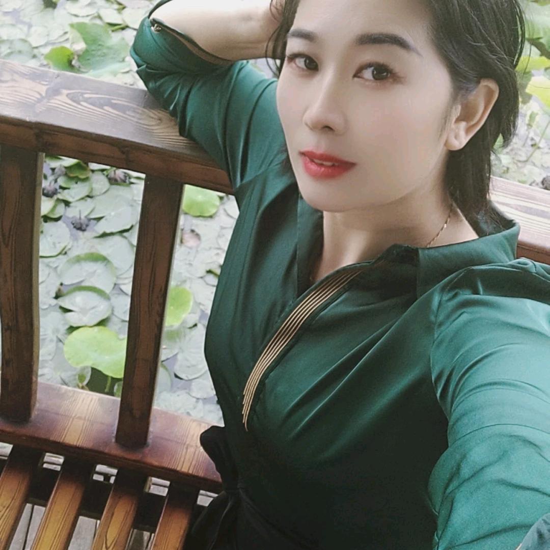 傲骨一枝梅