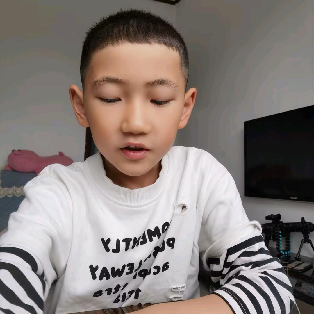 赫子爱阅读