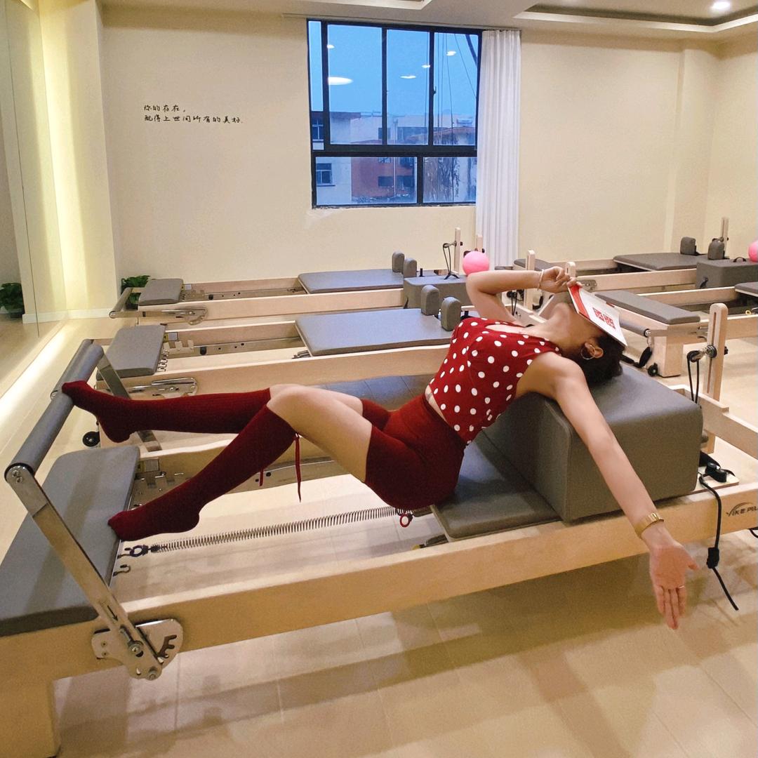 圣伽瑜伽琳娜老师