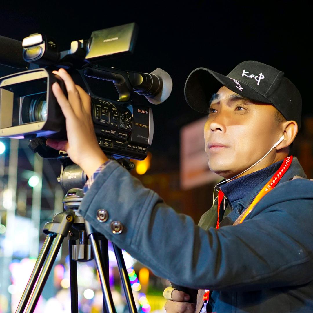 平河一彩云影视