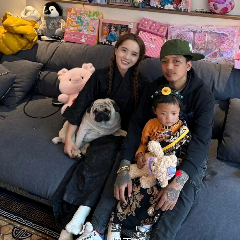 འཛམ་བདུང𓁆𓁙