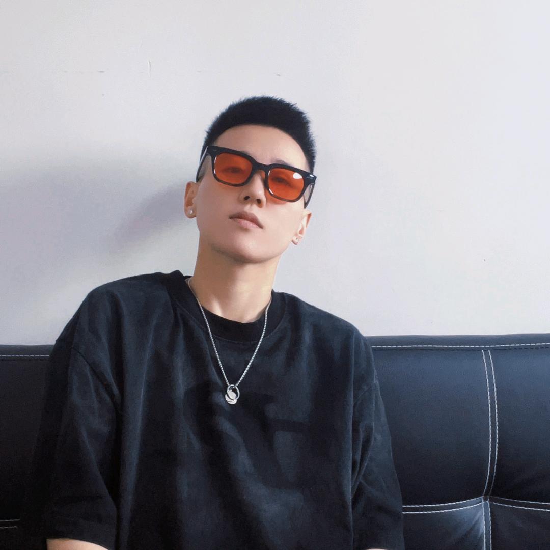叁一.