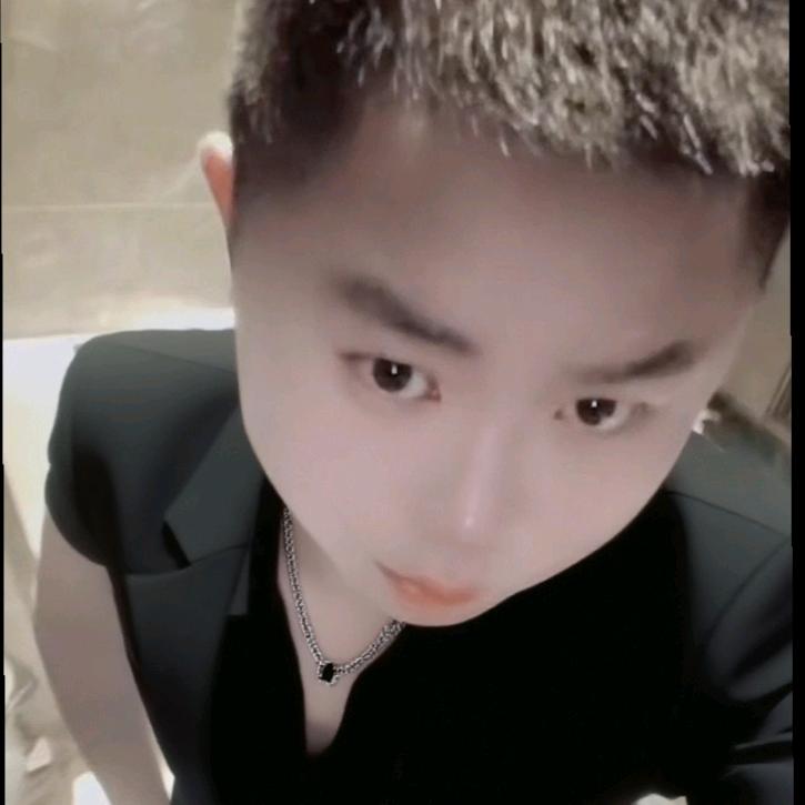 💐香烟🍀爱上🌹火柴🎋