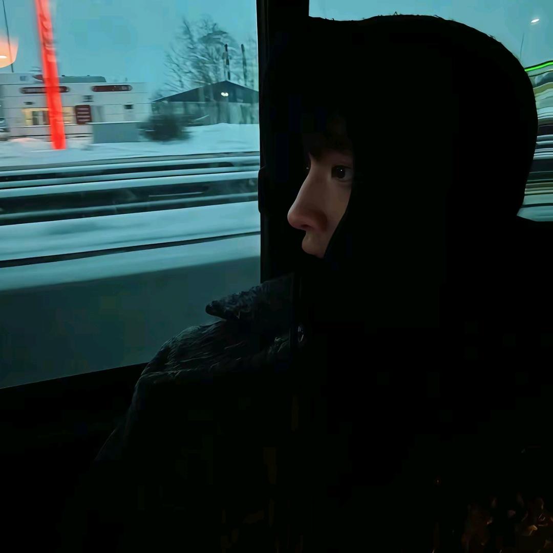 𝑺 𝒀 𝑸