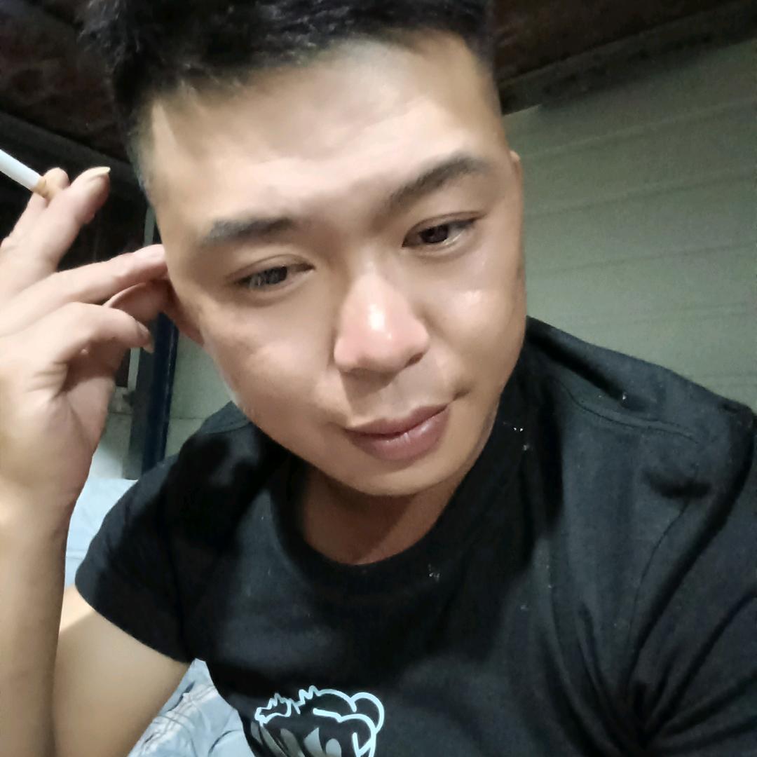 熟睡的臭豆腐