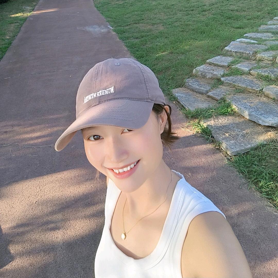 90后化妆师的日常生活