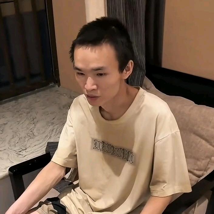 贵阳小哥（杨超）