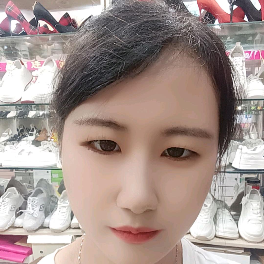 夏雪莲精品鞋店
