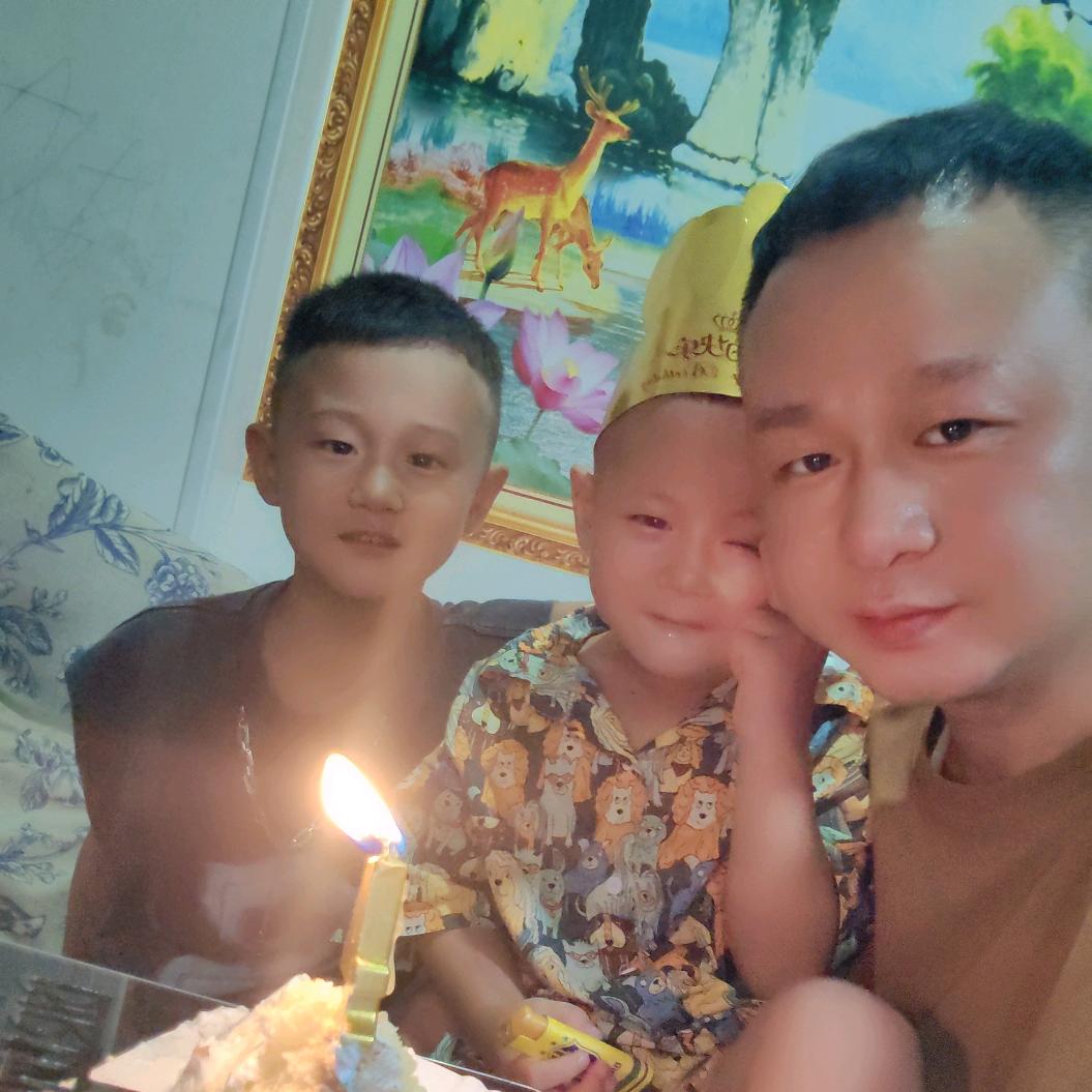旺仔小杨哥