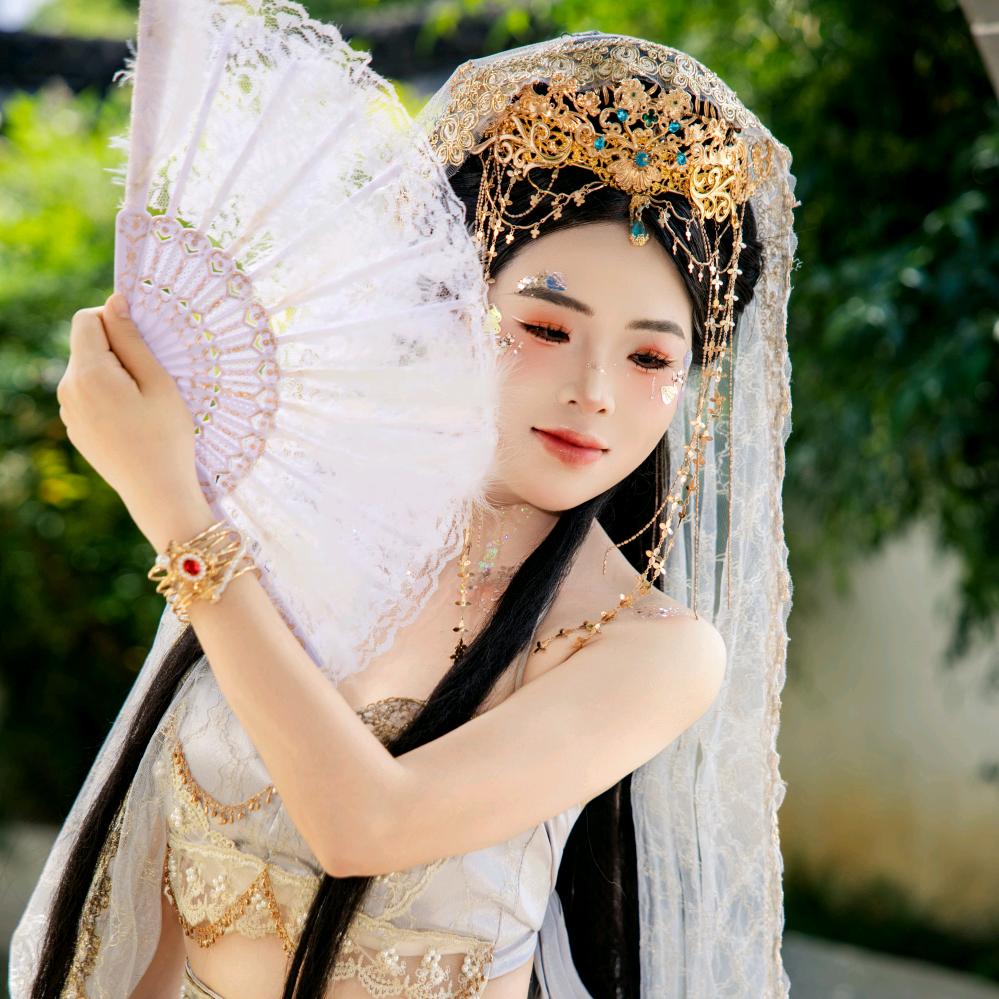 爱笑的（小黄）