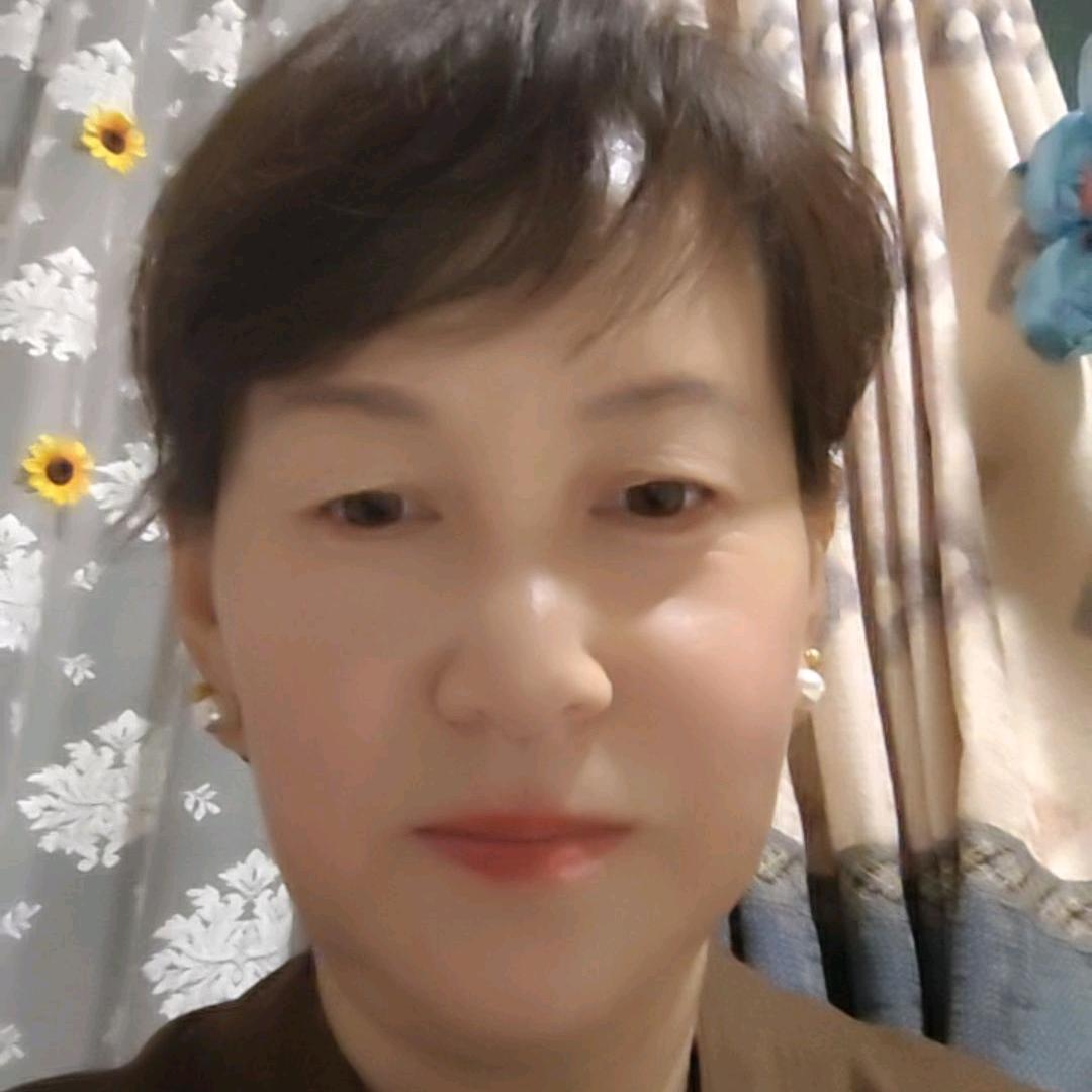 霞姐(首播)晚5点10分开播